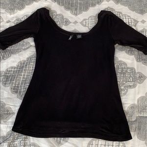 Ultra flirt Black scoop neck shirt. Size: Small